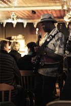 2009-028-cc-noranes-sherman-robertson.jpg